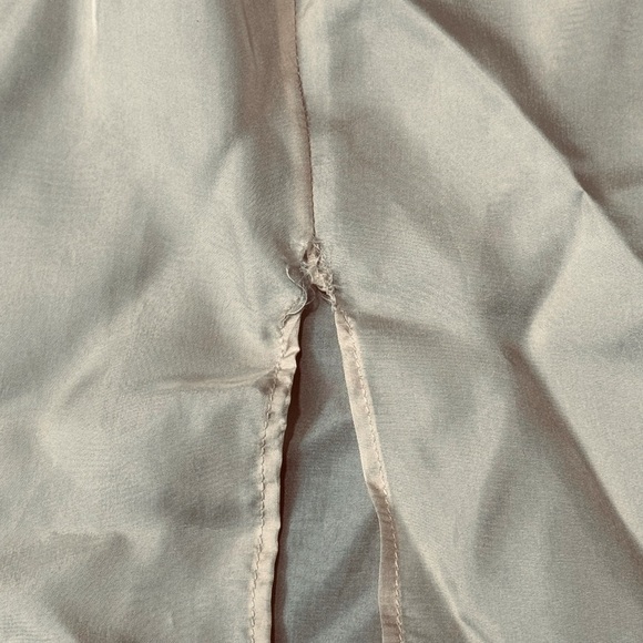 PRADA***Nude Pencil Lining***Size 40; US 4* - Picture 4 of 4